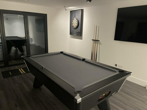 Cry Wolf Indoor Pool Table - Black, Slate Bed 6ft/7ft Cry Wolf Indoor Pool Table - Black, Slate Bed 6ft/7ft